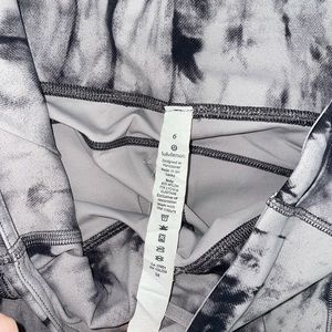 Lululemon 25” leggings